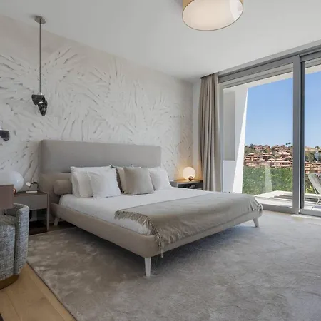 3300 Casa Senses *